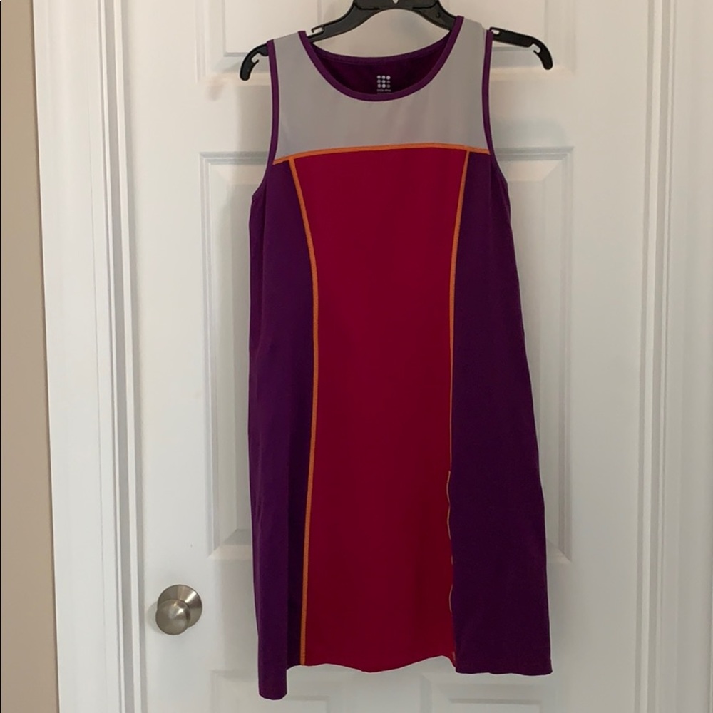 Title Nine athletic dress